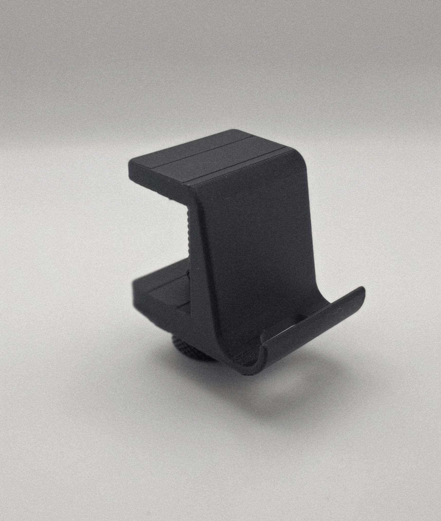 Phone table clamp angle 1