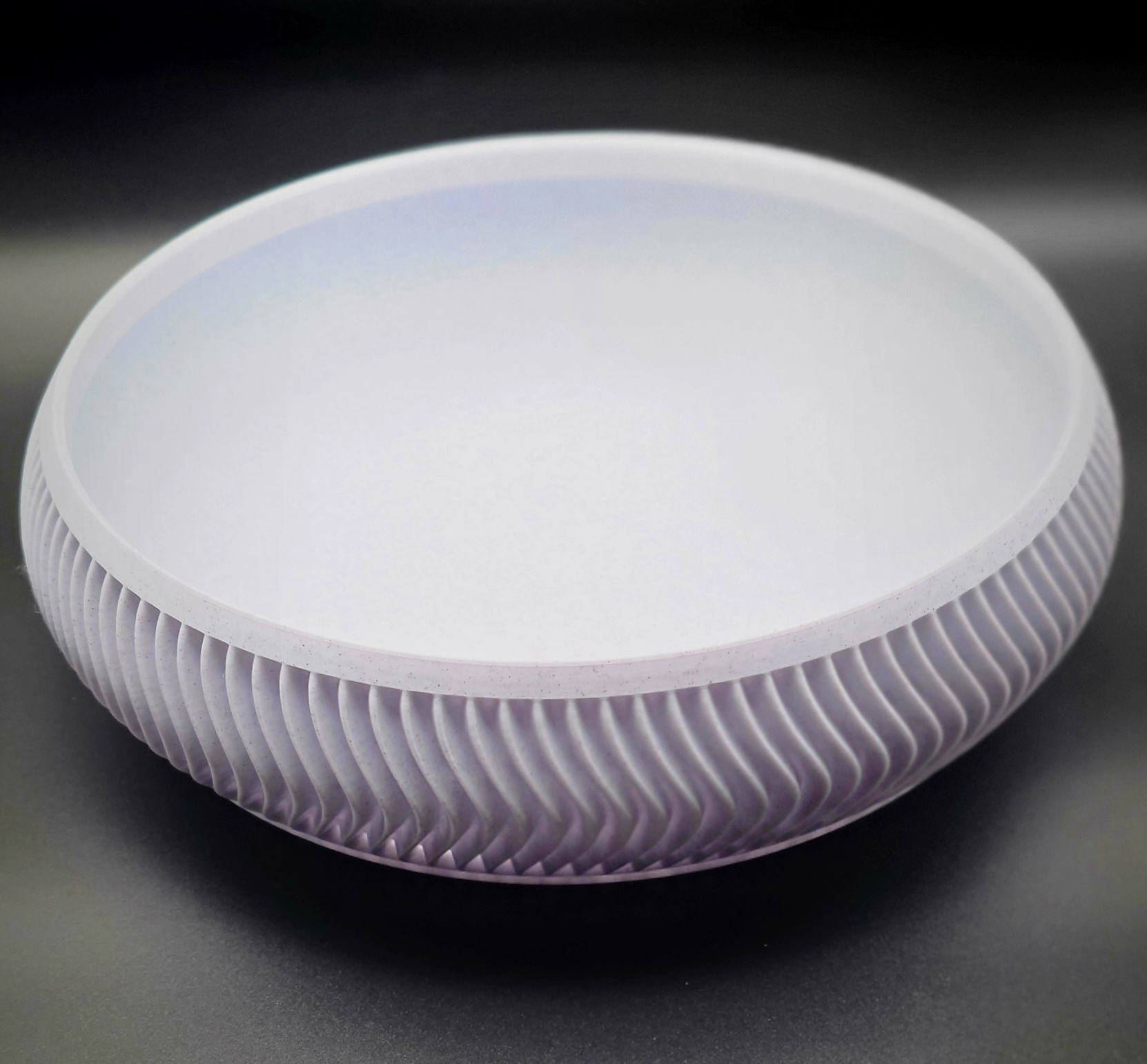 3D printed ribbed catch-all tray for desk or entryway organization